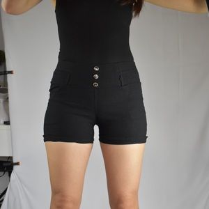 Stretchy black shorts